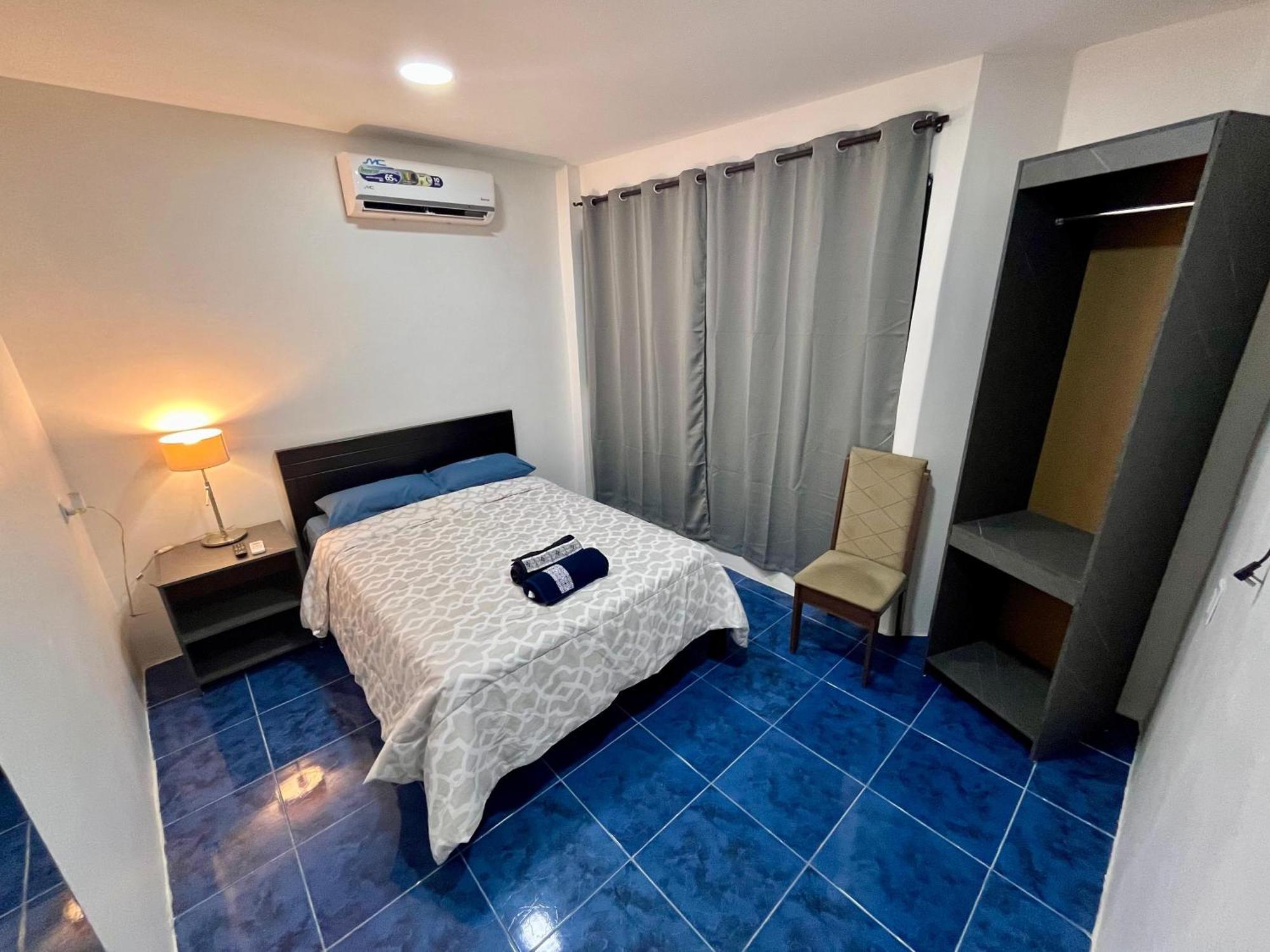Departamento Master - 4 Minutos Consulado Americano - * Guayaquil